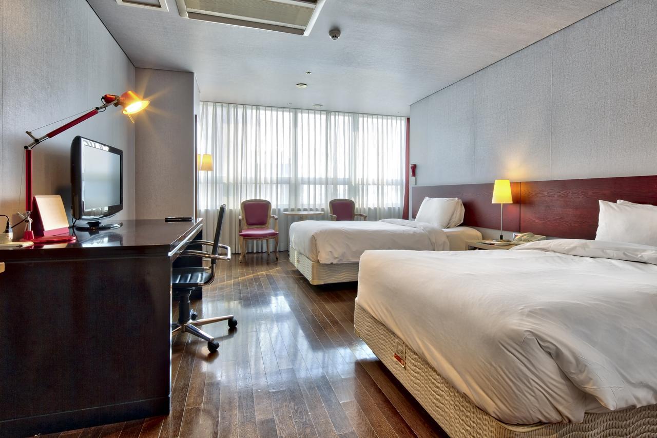 RAMADA HOTEL AND SUITES NAMDAEMUN SEOUL